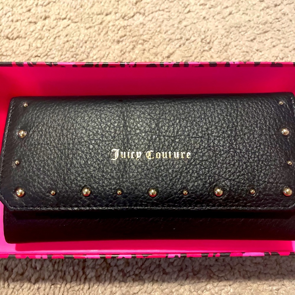 Juice Couture Wallet Black with Leopard Interior